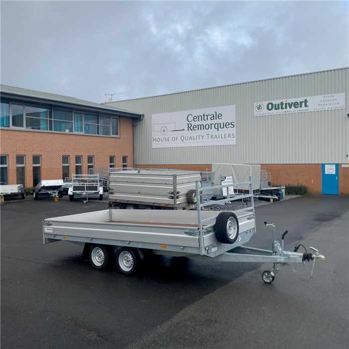 REMORQUE PLATEAU HAPERT AZURE H2 - 405 x 200 - 2700 kg - 2 essieux REMORQUE PLATEAU HAPERT AZURE H2 - 405 x 200 - 2700 kg - 2 essieux