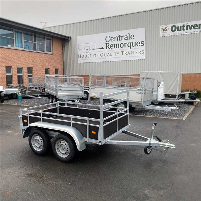 Remorque SYMA bois ouverte 225 x 131 - 2 essieux- 750KG Remorque SYMA bois ouverte 225 x 131 - 2 essieux- 750KG